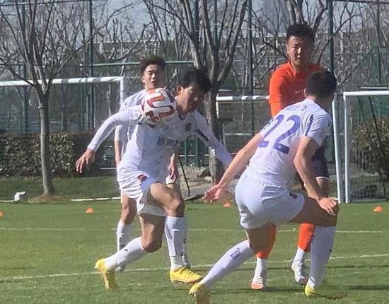 日韩久久一区二区三区